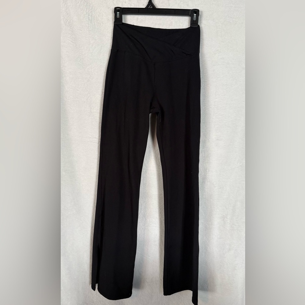 Danskin Black Women's Flare leggings With Split size small